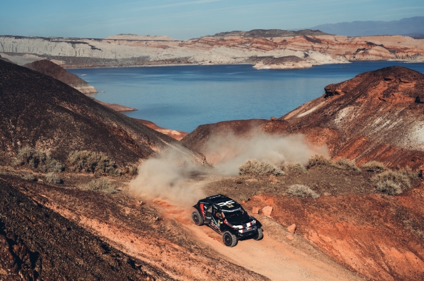 Nasser Al-Attiyah And Fabian Lurquin - Desafío Ruta 40