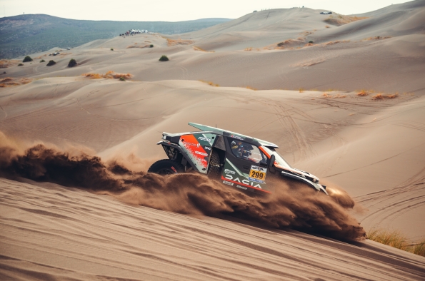 Nasser Al-Attiyah And Fabian Lurquin - Desafío Ruta 40