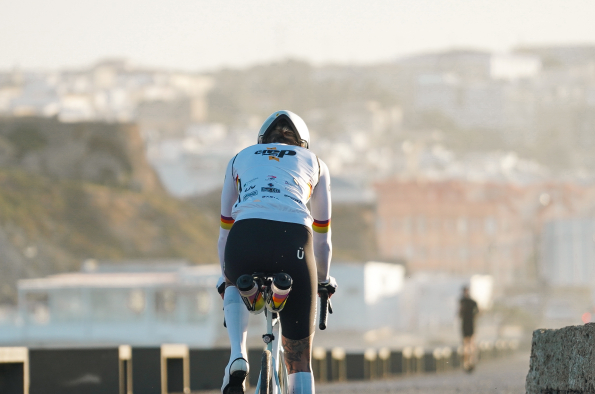 Sarah Ruggins rides into the record books with Dacia by her side