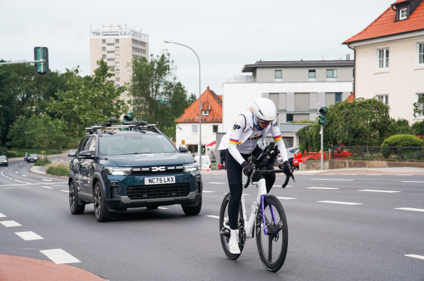 Sarah Ruggins rides into the record books with Dacia by her side