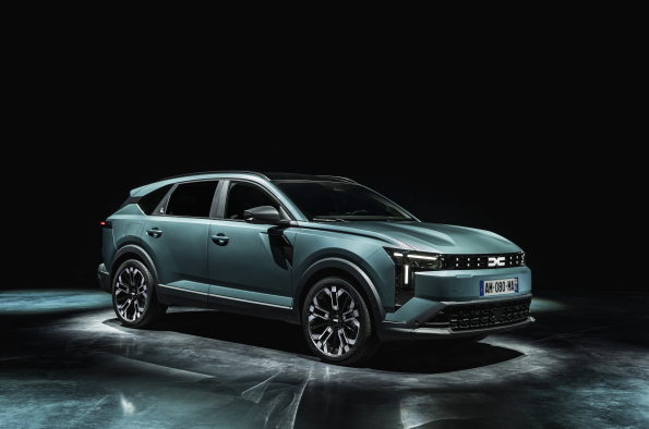 TWO WORLD PREMIERES FOR DACIA AT THE 2026 PARIS MOTOR SHOW